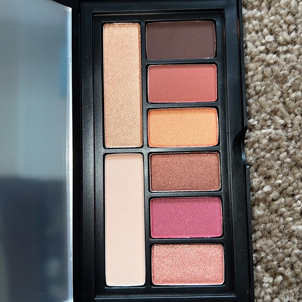Smashbox Cover Shot: Ablaze Eye Palette - Picture 1 of 4